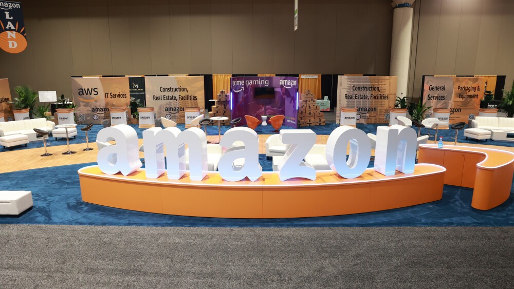 DAY 2 TRADESHOW DECOR (6).jpg